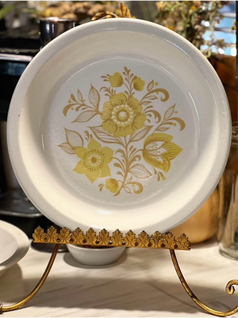 2 Vintage USA Pie Plates w/ yellow Fall Jubilee Floral Design $30 for the set